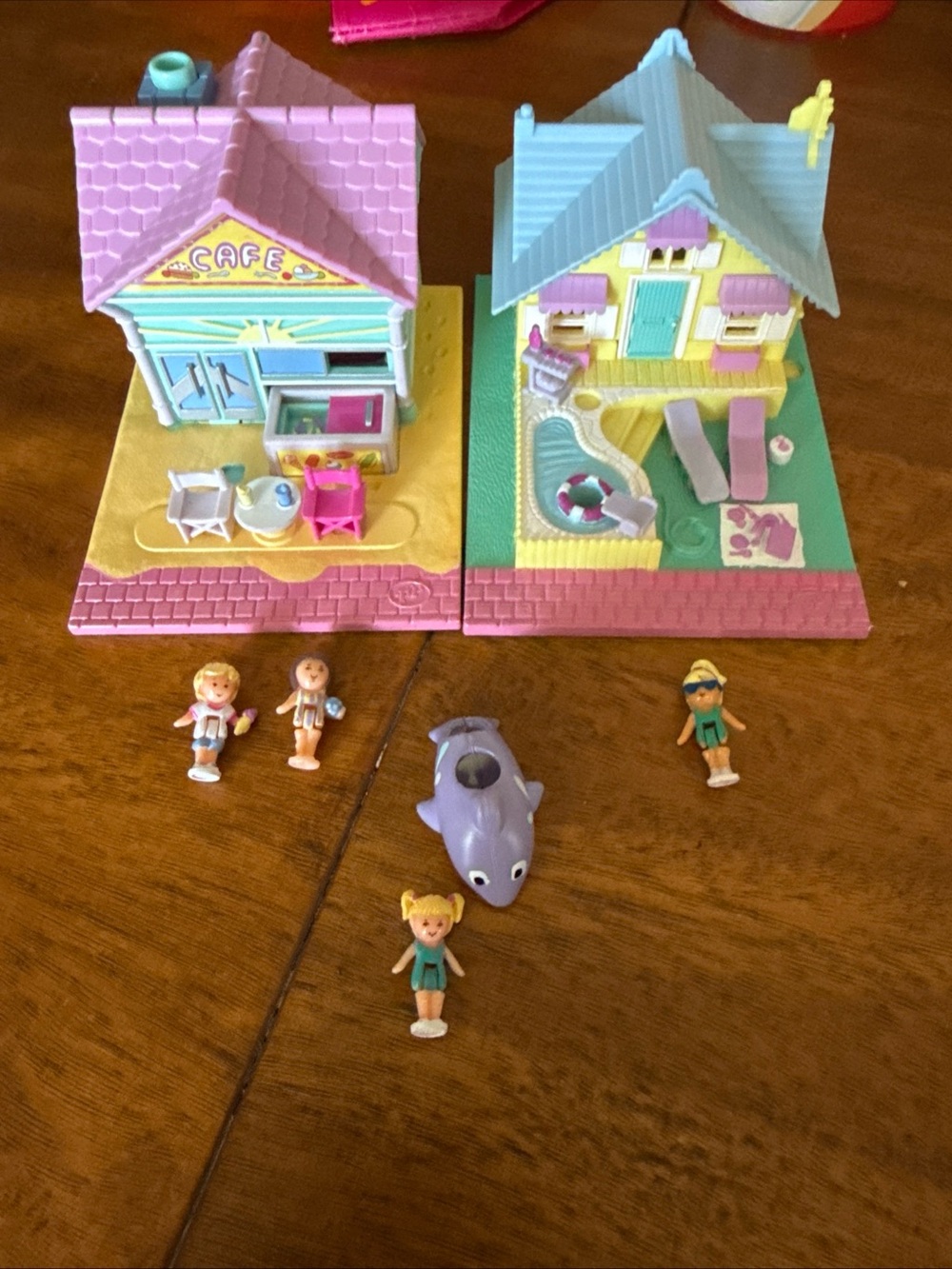 Vintage Polly pocket pollyville beach cafe beache house pencil topper